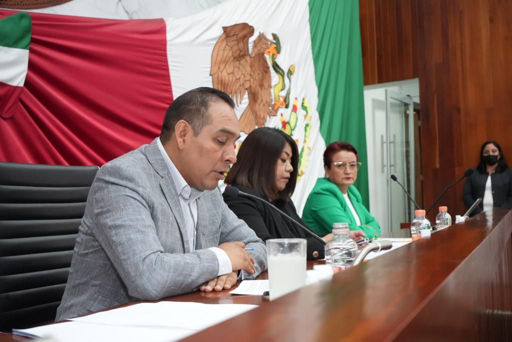 Propone diputado Miguel Ángel Caballero Yonca modificaciones a la Ley   Orgánica del Poder Legislativo